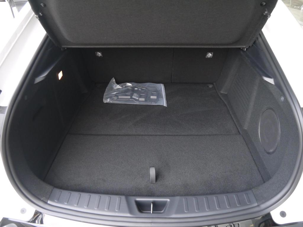 Mazda 6 6e takumi 68.8 kwh