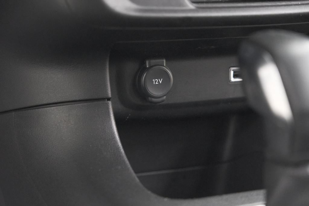 Citroen C3 puretech 83 max | camera | stoelverwarming | navigatie | parkeer