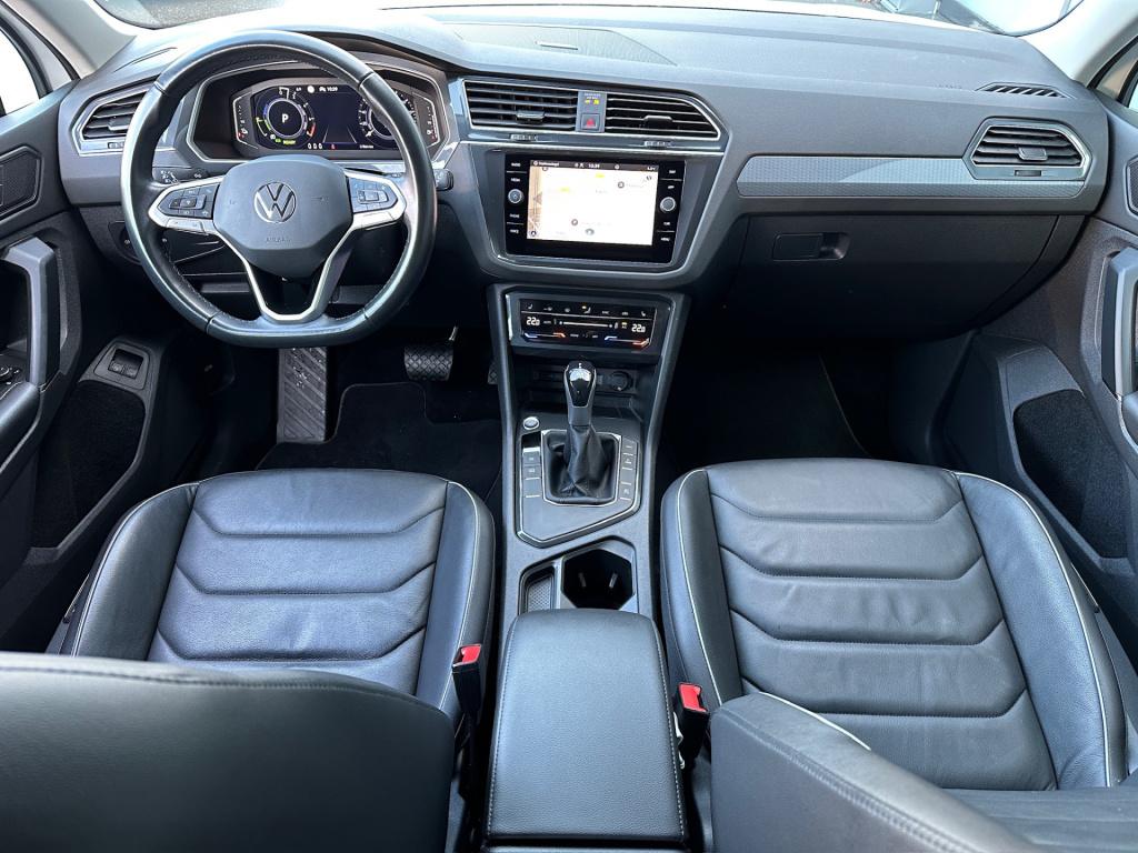 Volkswagen Tiguan 1.4 tsi dsg ehybrid life | leder | trekhaak | 360 camera 