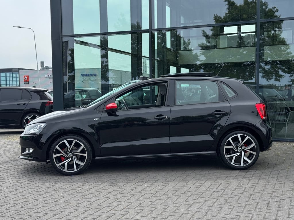 Volkswagen Polo 1.2 tsi highline * panoramadak * cruise control * stoelverw