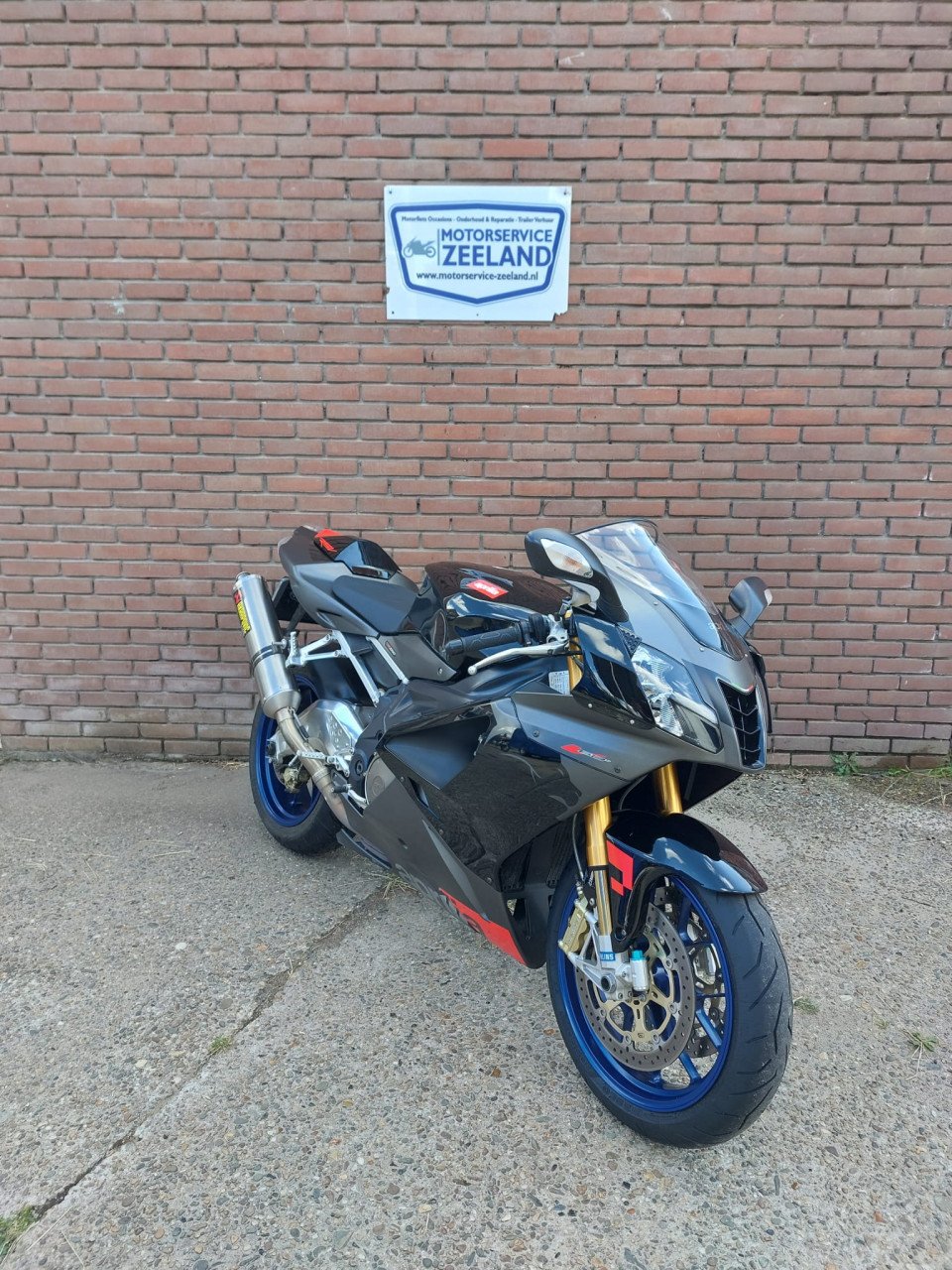 Aprilia RSV 1000 RR (UNIEK!)