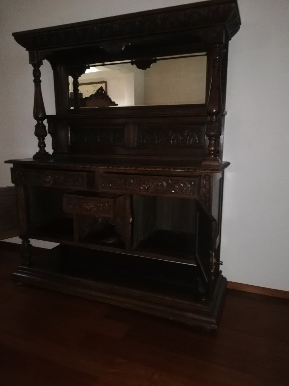 Dressoir