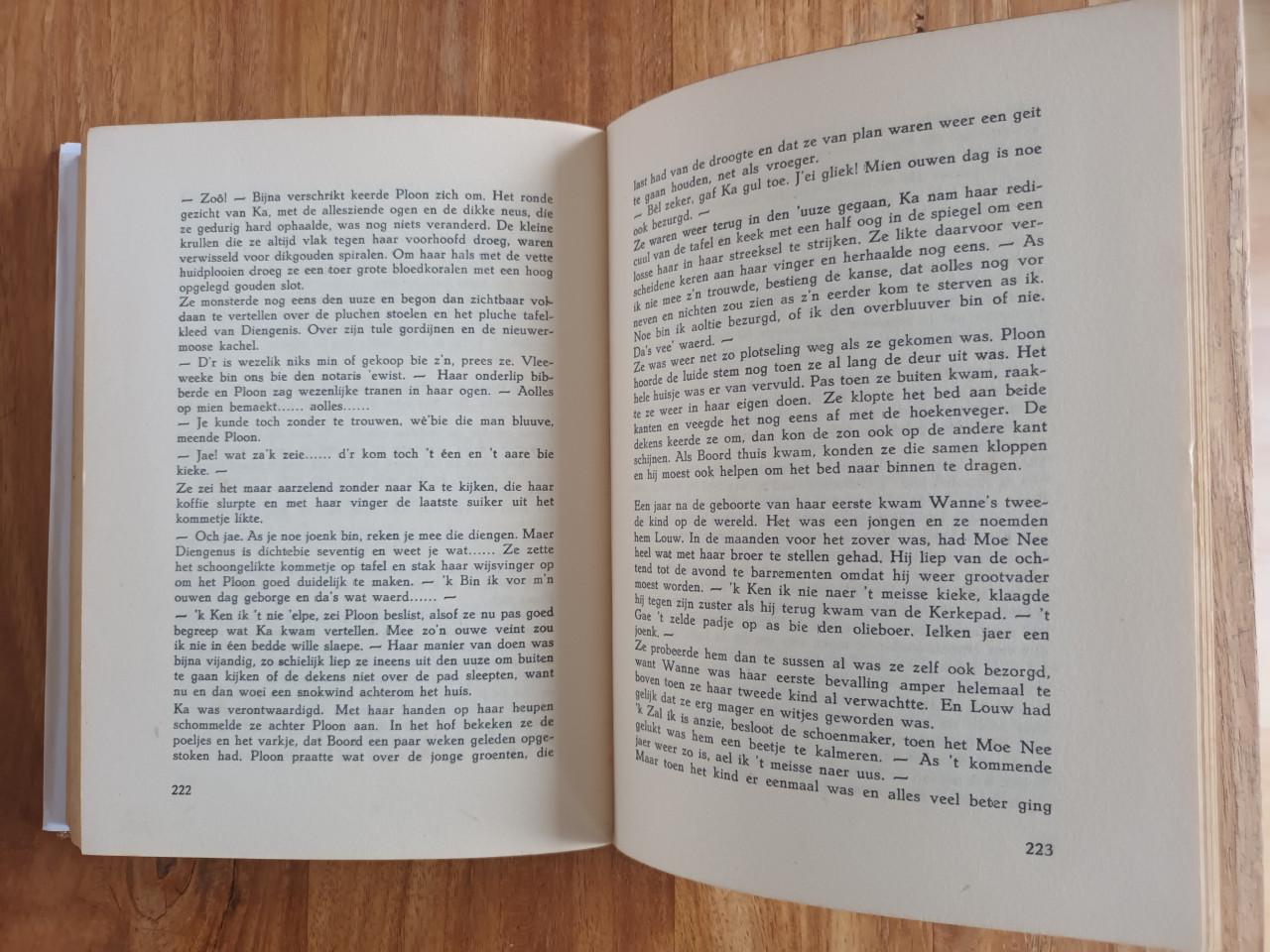 Zeeuws boek Volk van Bazalt van Dignate Robbertz