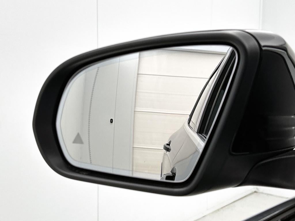 Mercedes-Benz Eqa 250 business solution luxury 67 kwh ledkoplampen | parkee