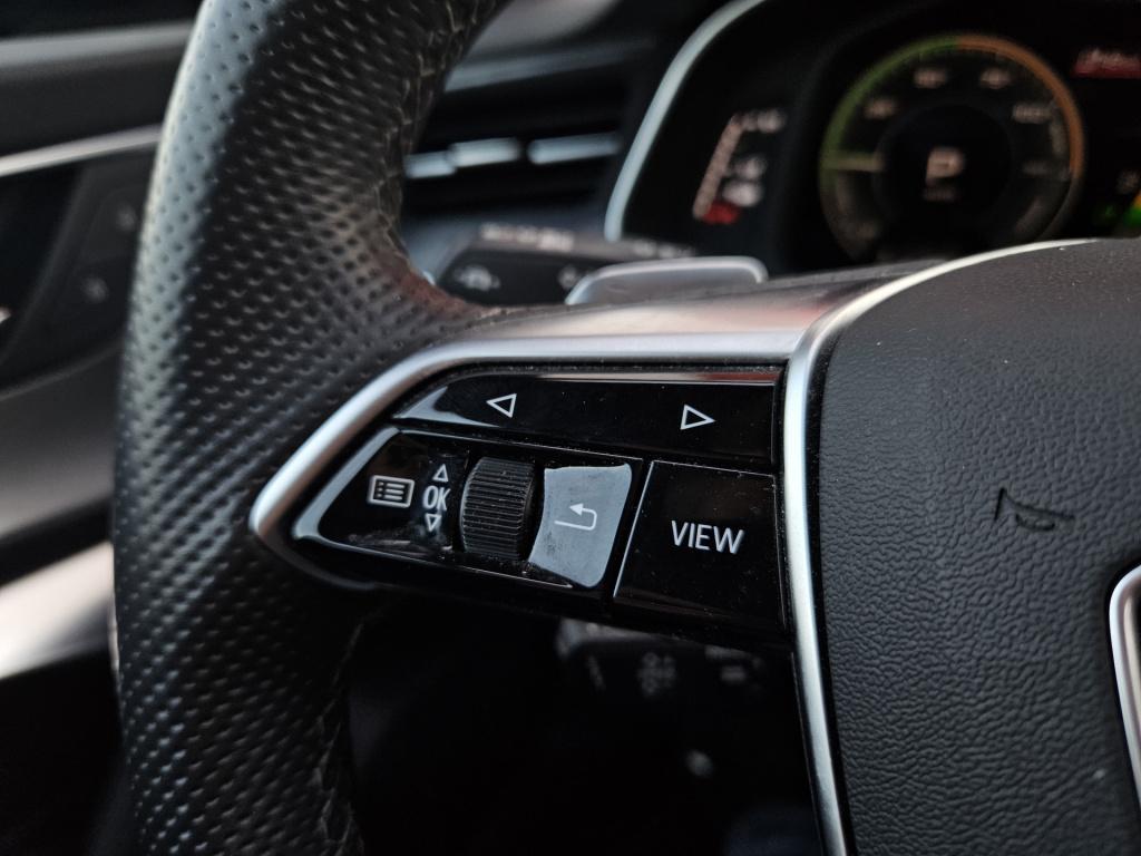 Audi A6 avant 55 tfsi e quattro s-line competition | acc | b/o