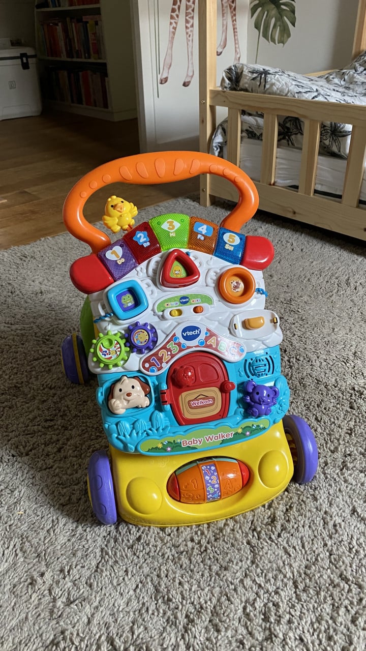 Te koop: vtag loopwagentje