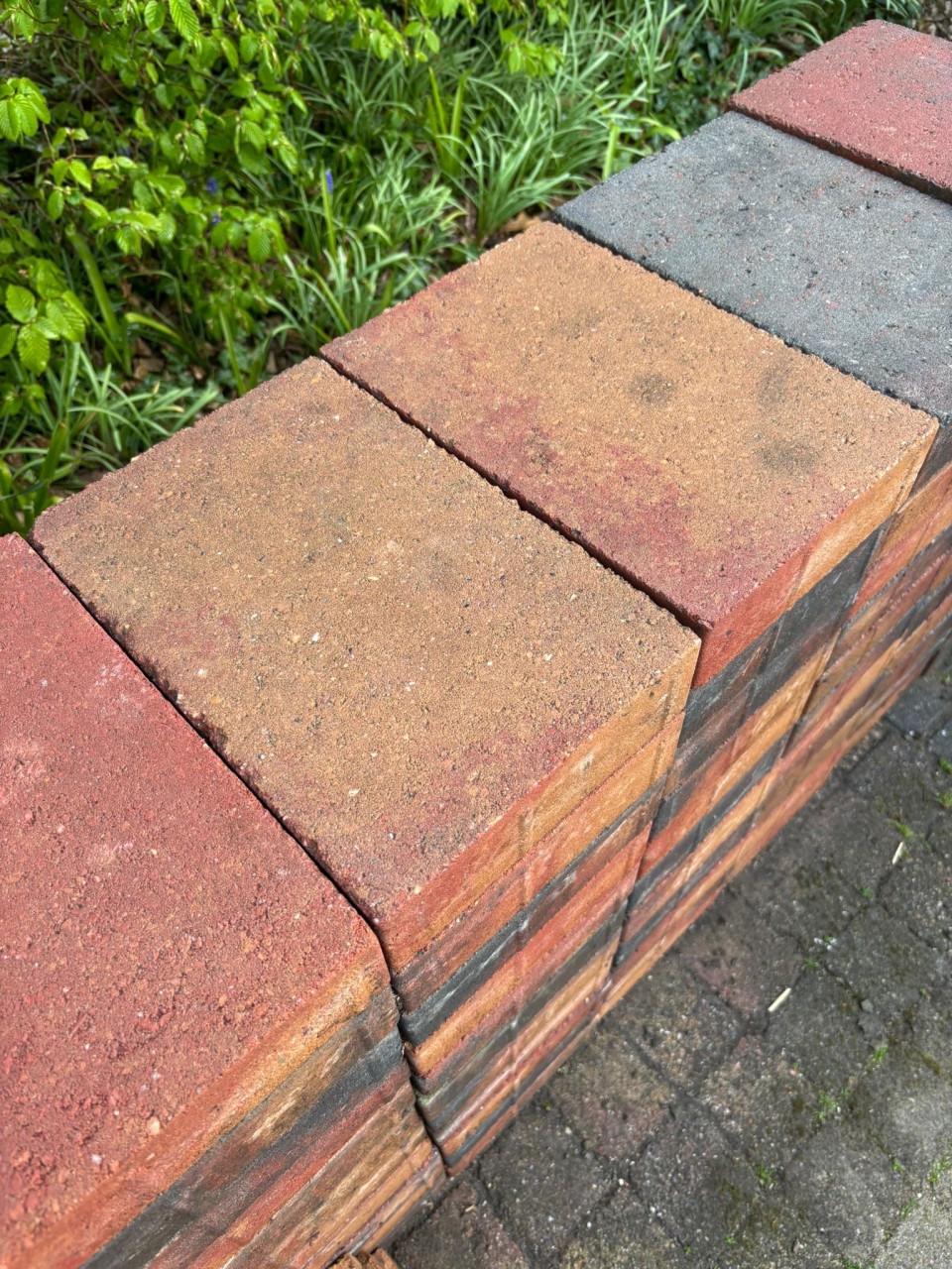 Ruilen: 117 trommelstenen