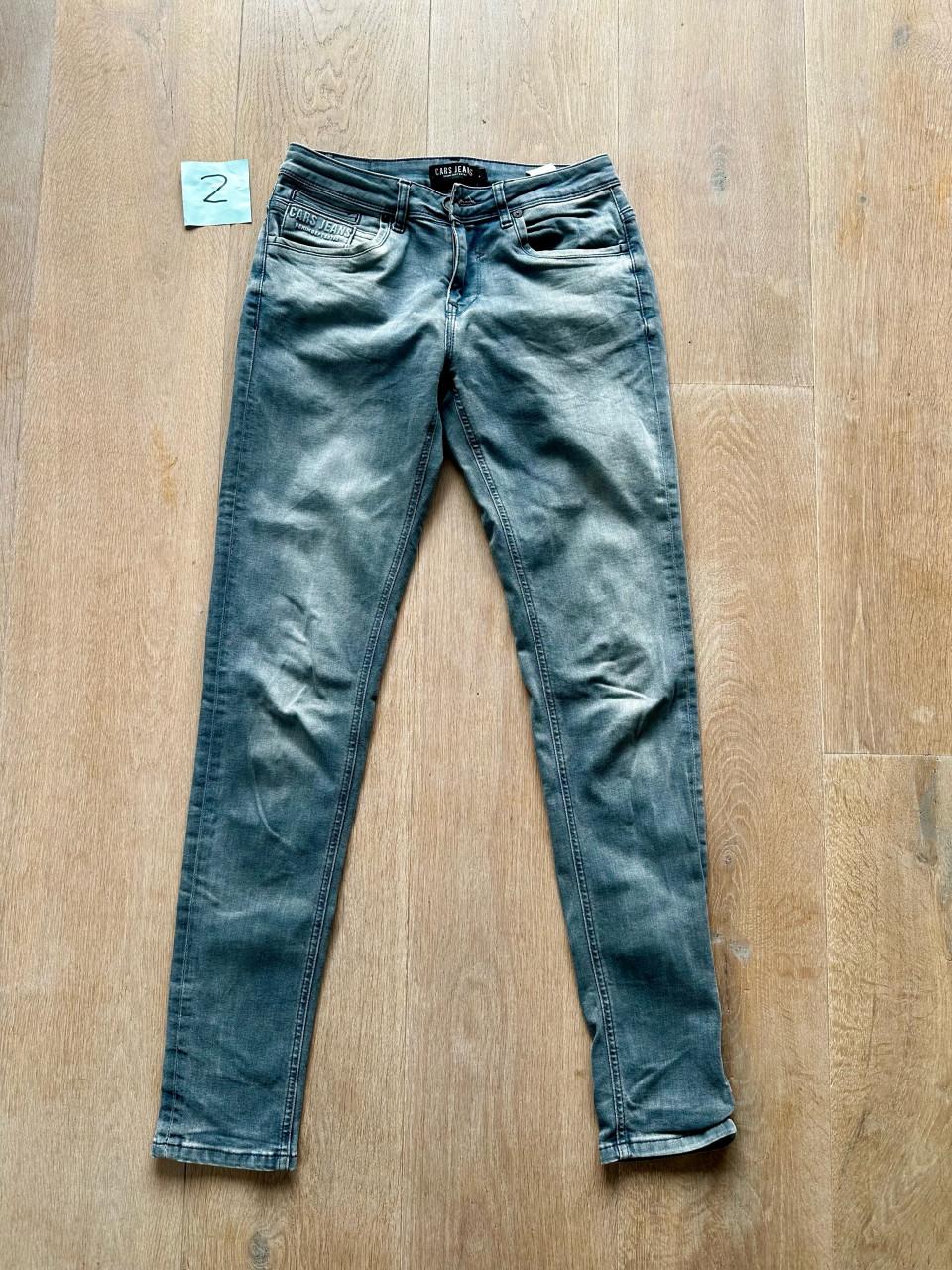 Cars jeans spijkerbroeken maat 29/34 z.g.a.n. € 15 per stuk