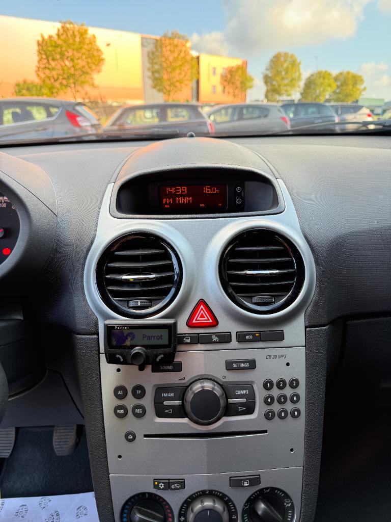 Opel Corsa 1.2-16v anniversary edition - airco