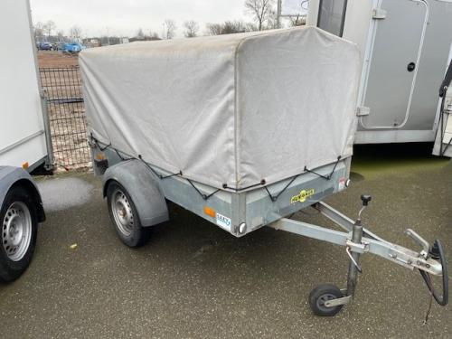 Enkelas bakwagen met huif