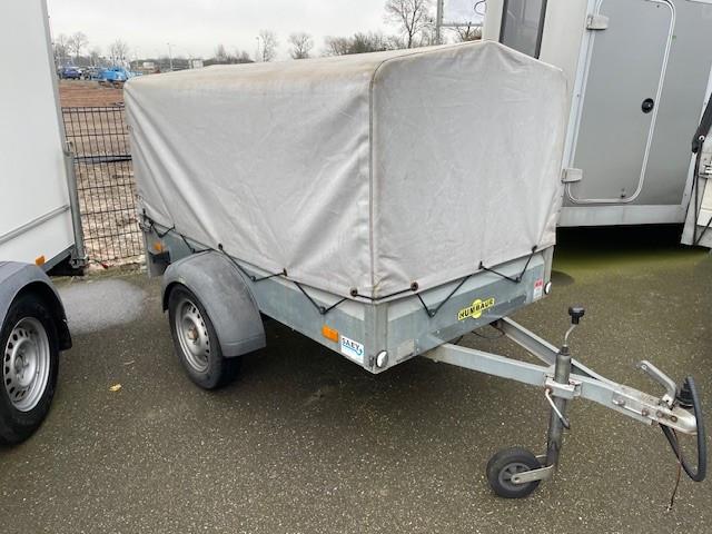 Enkelas bakwagen met huif