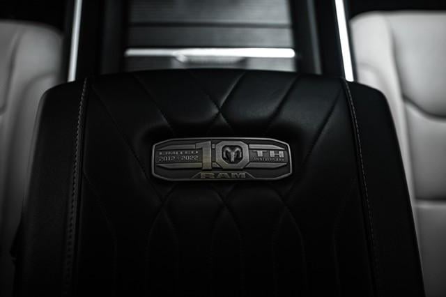 Ram 1500 4 x 4 l crew cab limited 10th anniversary l lpg l panoramadak l he