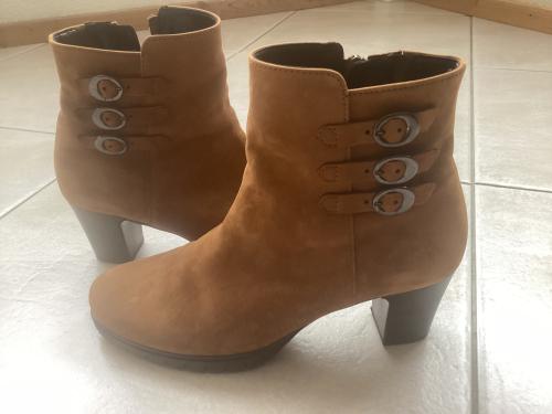 Enkellaarsjes Merk Gabor