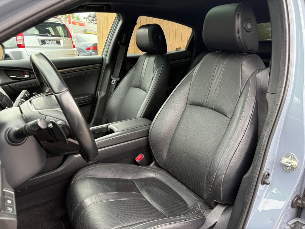 Honda Civic 1.0 i-vtec premium