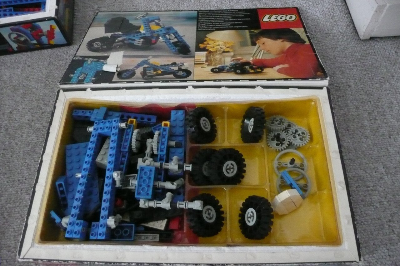 Technisch lego cart en motorfiets