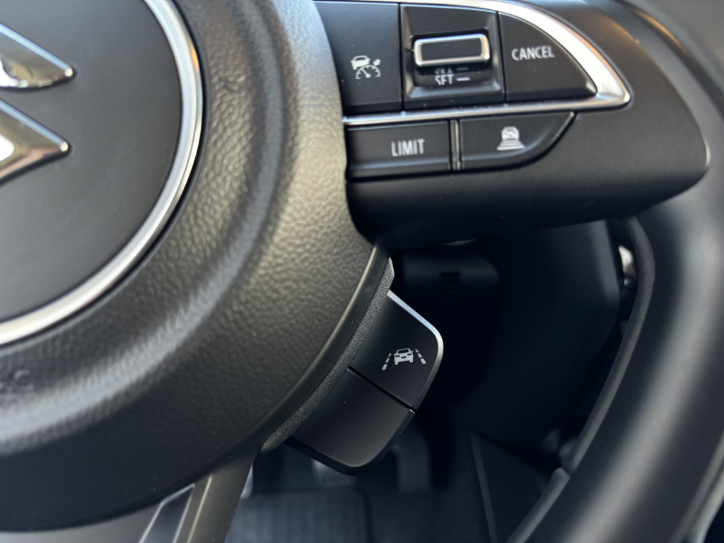 Suzuki Swift 1.2 style smart hybrid