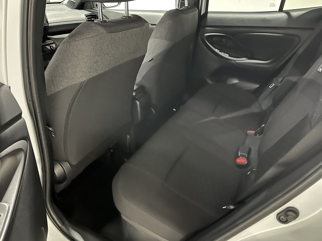Toyota Yaris Cross dynamic | navi | pdc | bsm |