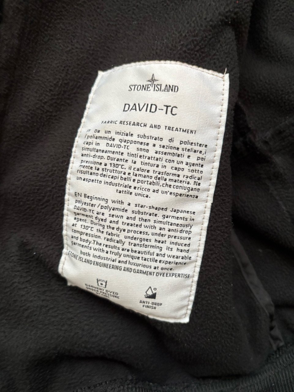 Stone Island jas zwart met capuchon