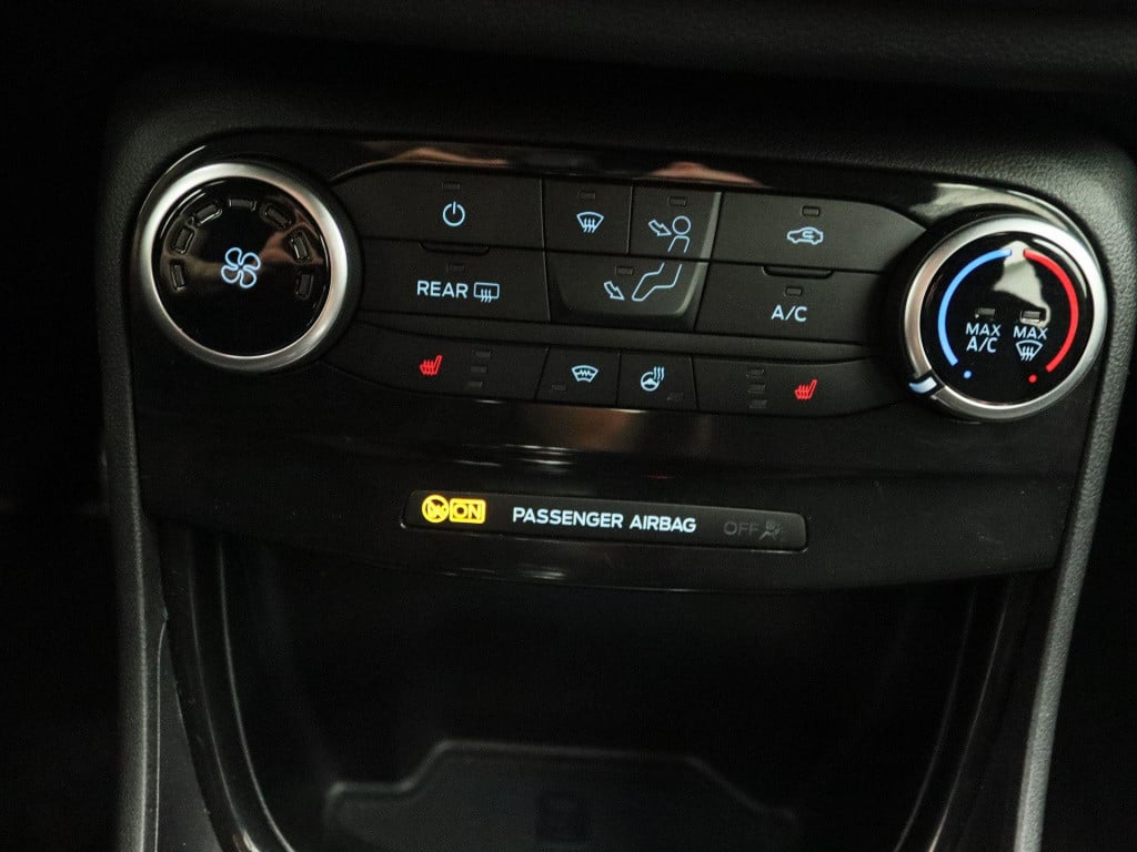 Ford Puma st-line | navigatie full map | apple carplay / android auto | cam