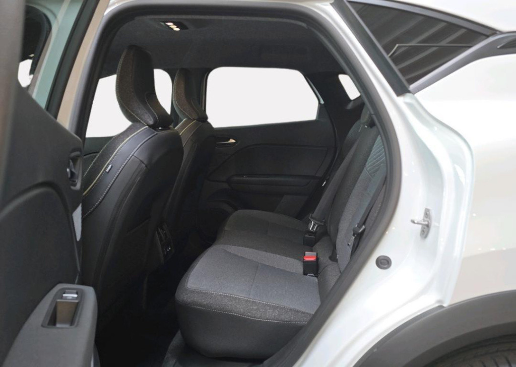 Renault Captur 1.6 e-tech full hybrid 145 techno