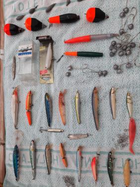 Ter overname ,vis spullen