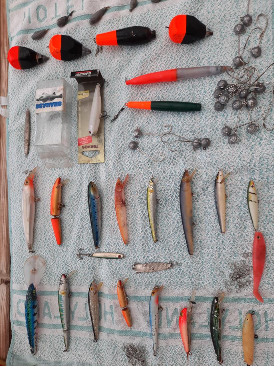 Ter overname ,vis spullen