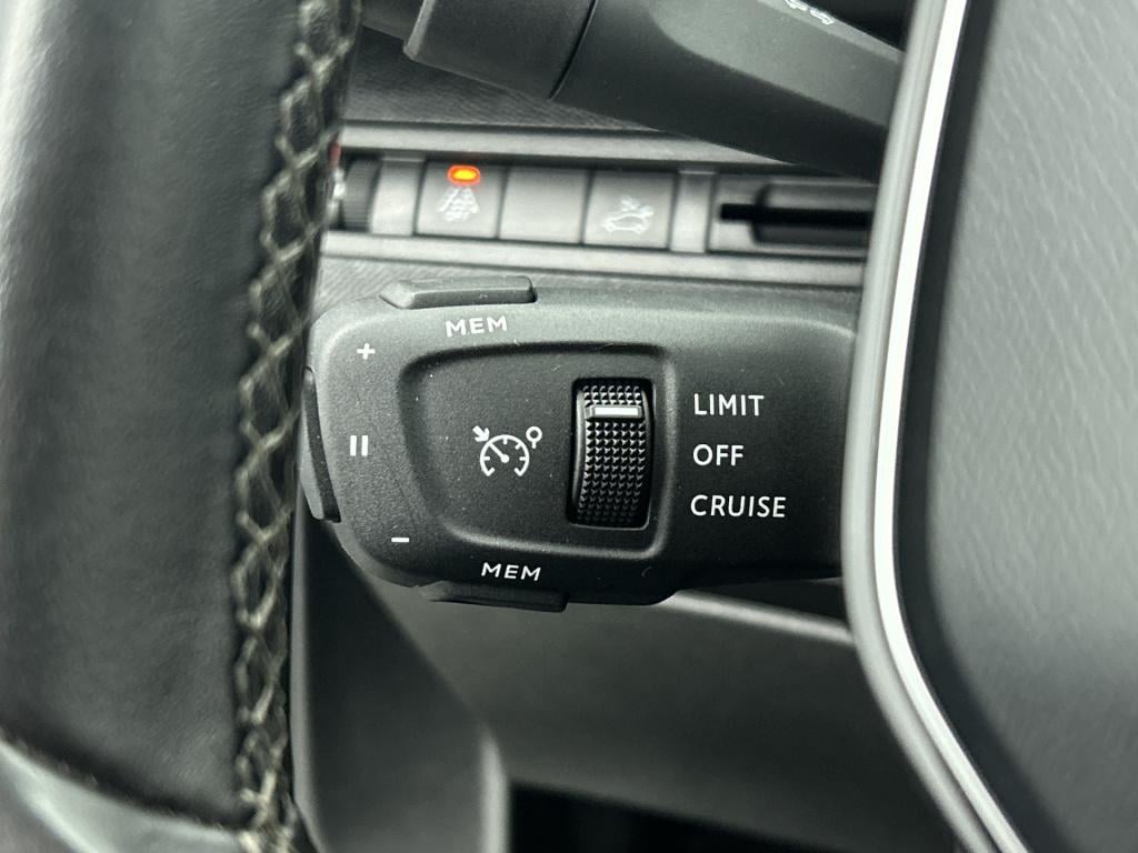 Peugeot 3008 130 pk blue lease allure | rijklaar | trekhaak | elektrische a