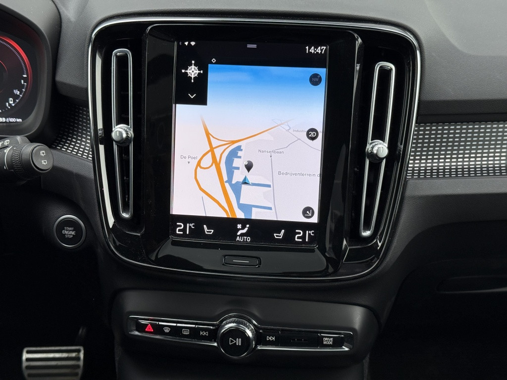 Volvo XC40 t5 262pk recharge r-design | full options !