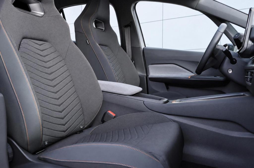 Cupra Born adrenaline 62 kwh 204pk | soh 94,8%