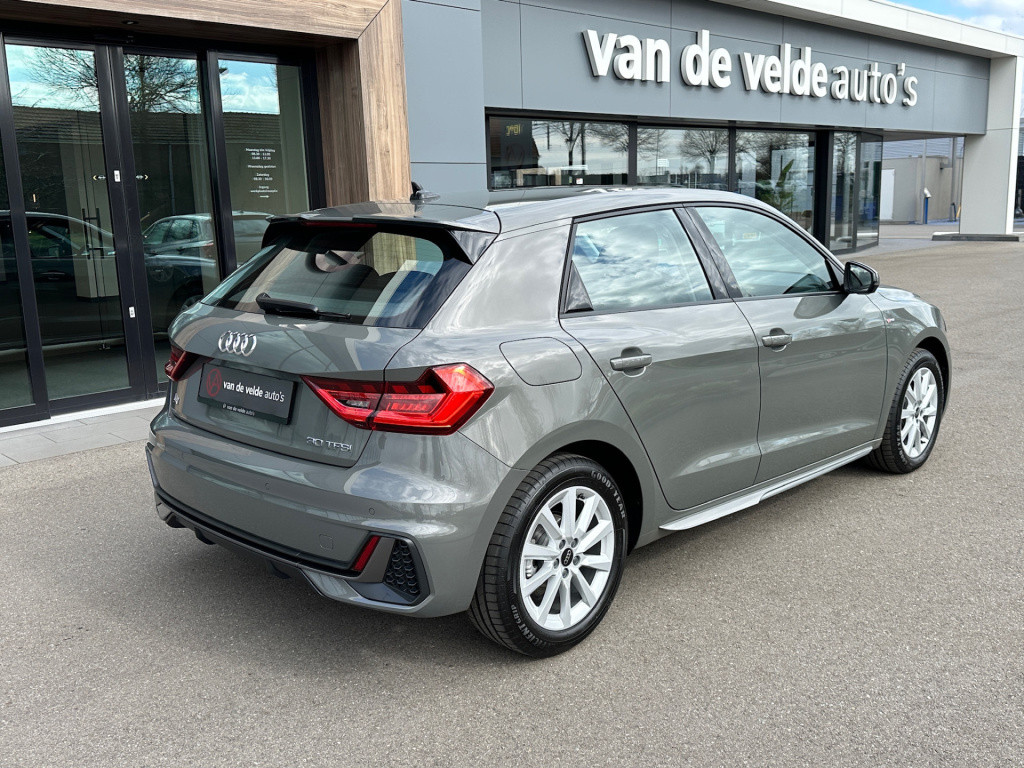 Audi A1 Sportback 30 tfsi 116pk s-tronic s-line | navi | virtual cockpit | 