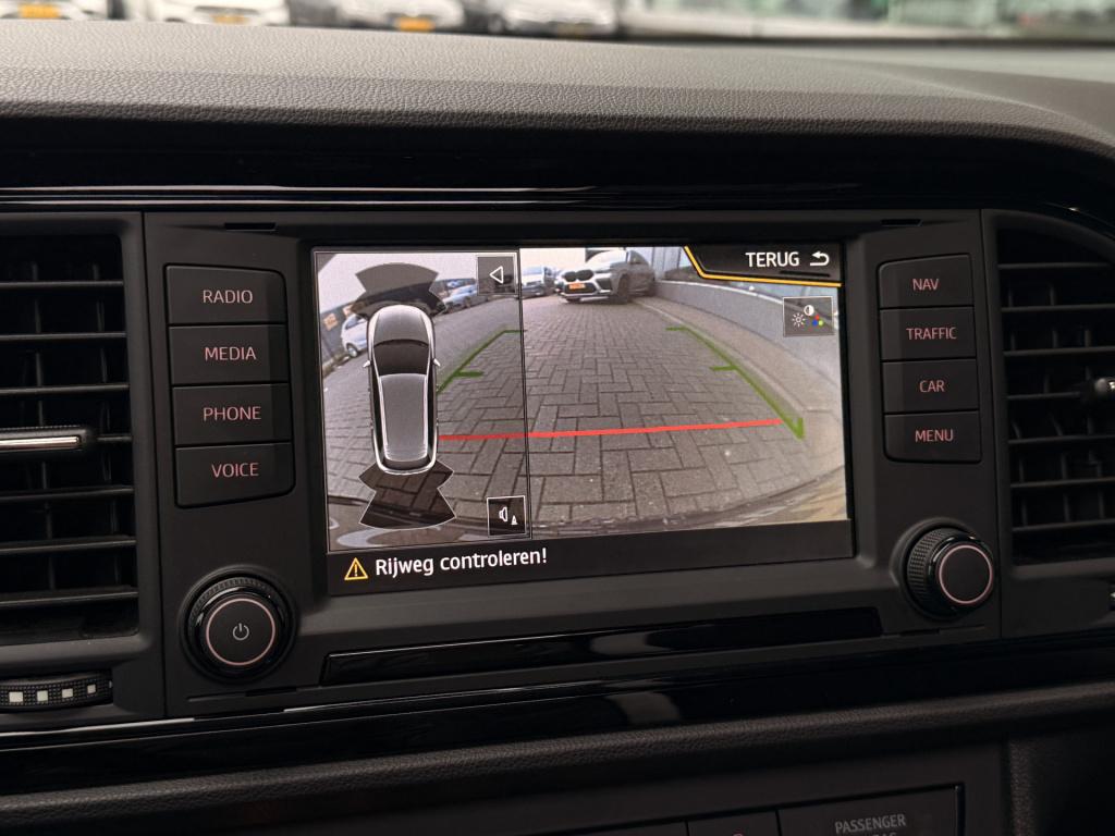 Seat Leon st 2.0 tsi cupra 290 | pano | stoelverwarming | achteruitrijcamer