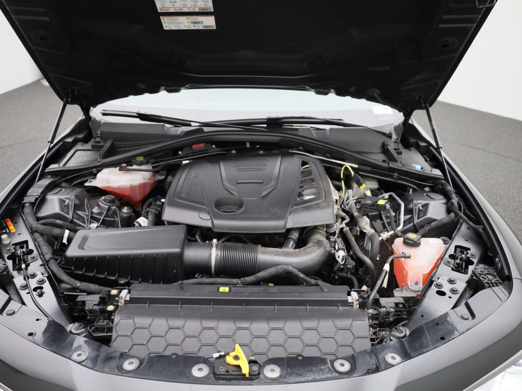 Alfa Romeo Giulia 2.0t sprint | lmv | automaat | parkeer sensoren | camera 