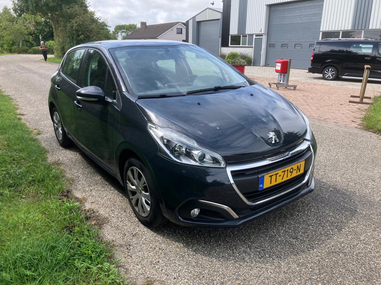 Peugeot 208 1.2