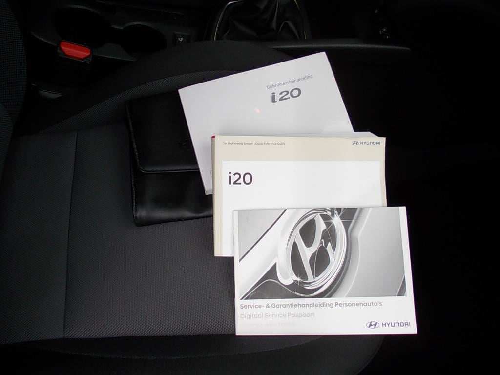 Hyundai I 20 1.0 t-gdi 101pk, airco, cam., navi, cr.contr.