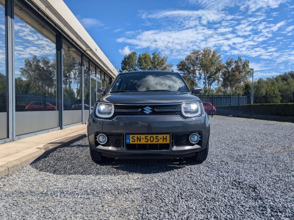 Suzuki Ignis 1.2 stijl smart hybrid | trekhaak | airco | navigatie | carpla