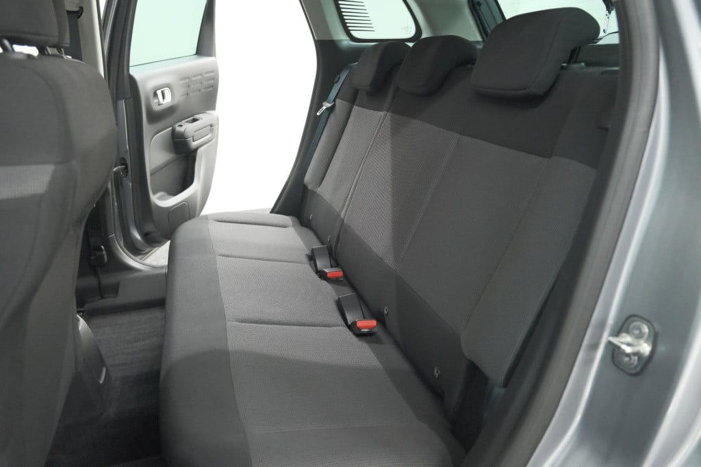 Citroen C3 Aircross puretech 130 eat6 max | parkeersensoren | stoelverwarmi