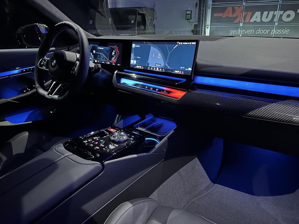 BMW M5 5-serie touring *keramisch*diverspack*comfortpack*drivass*carbon*pan