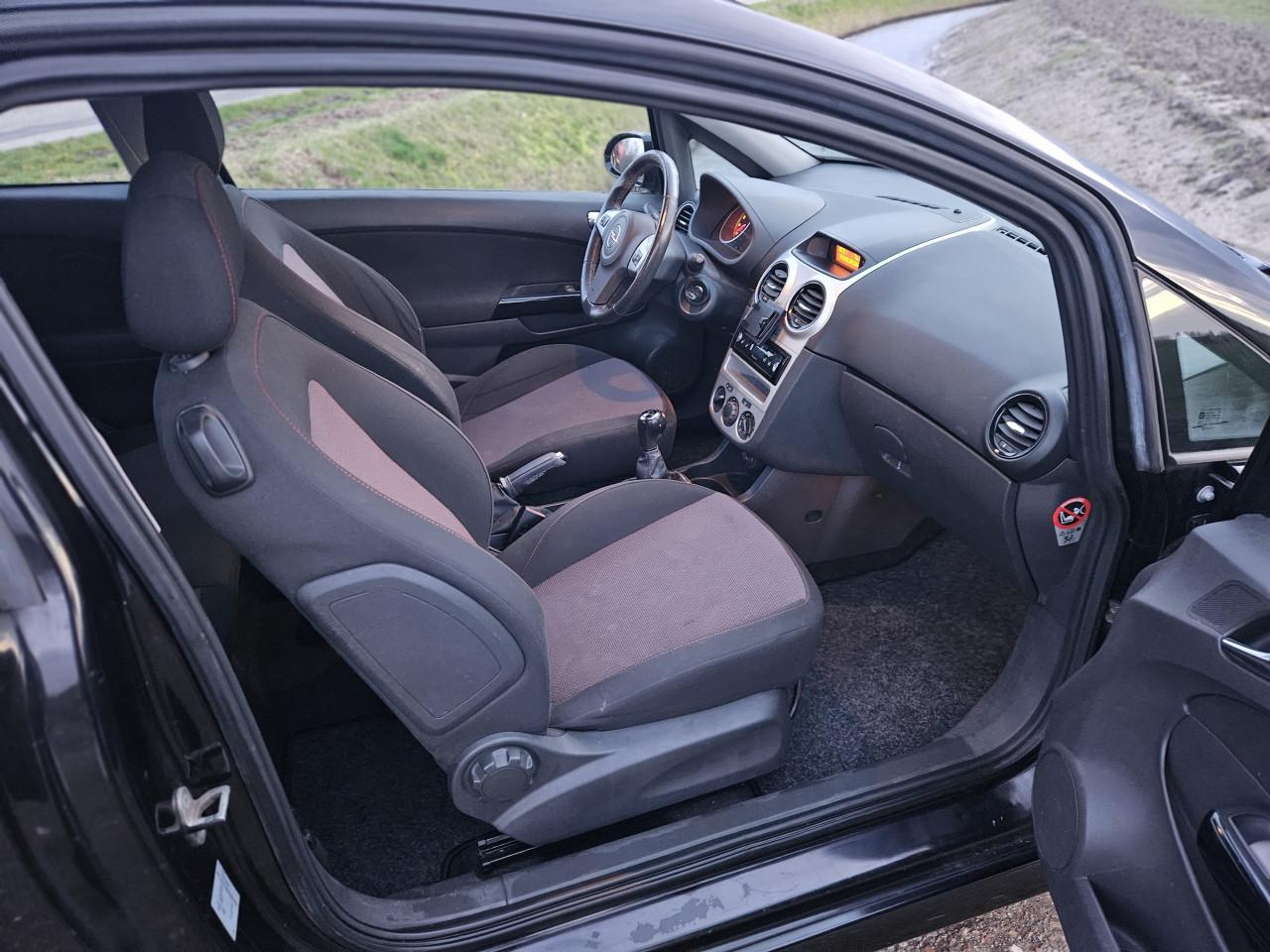 Opel Corsa 1.2 16V 2008