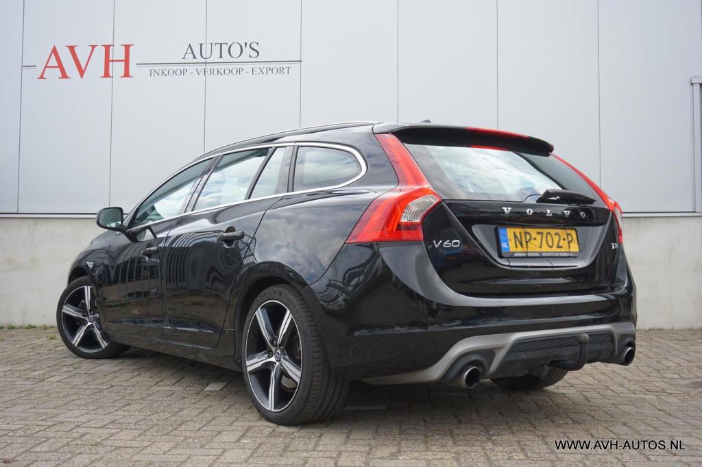 Volvo V60 2.0 t3 summum