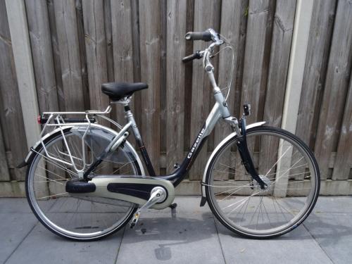 🚲 Gazelle Orange damesfiets – 28 inch – lage instap – 49 cm