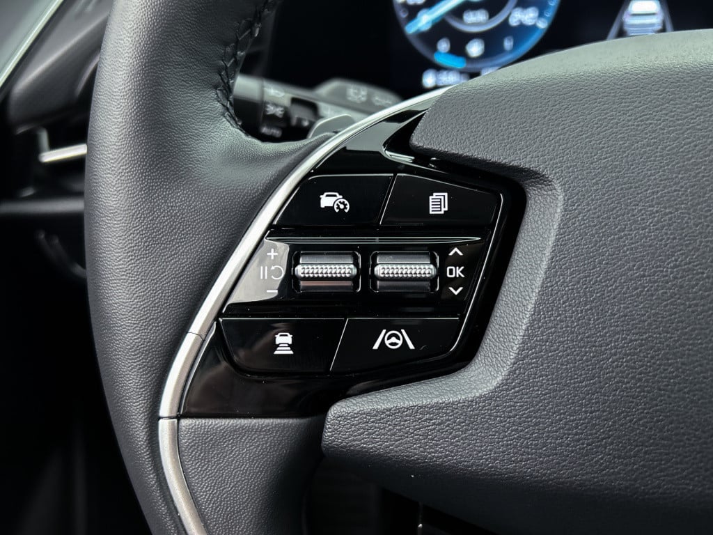 Kia Niro 1.6 gdi hybrid launch edition limited