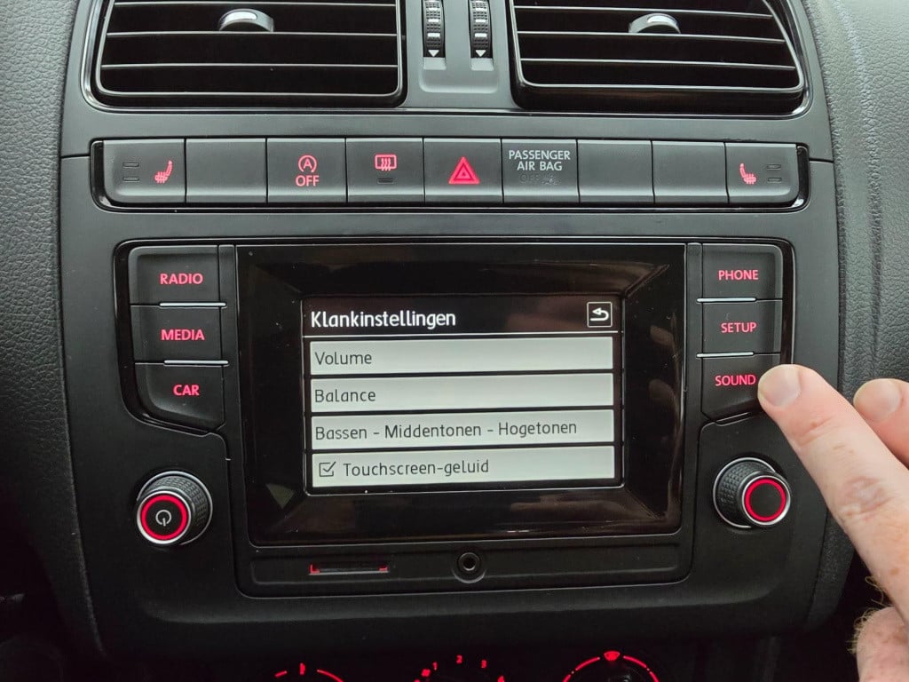 Volkswagen Polo occasion 1.0 business r met sportvelgen en bluetooth connec