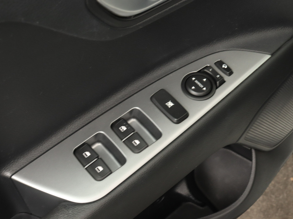Kia Stonic 1.0 t-gdi mhev gt-line | stuur- en stoelverwarming | navigatie |