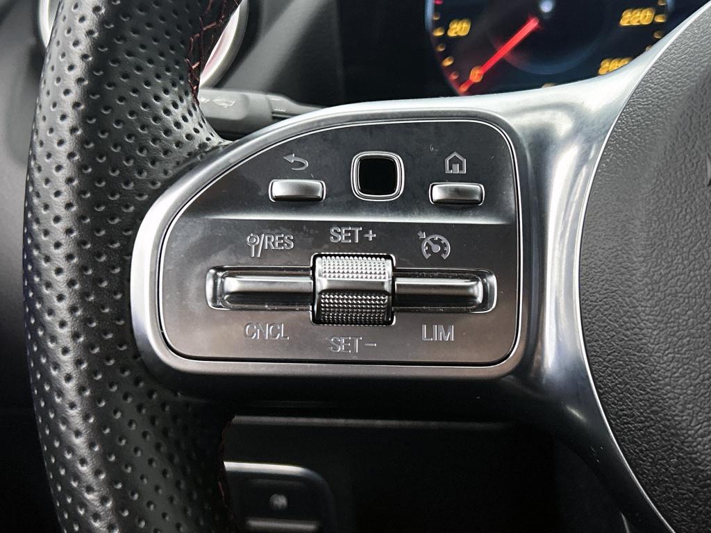 Mercedes-Benz Gla-klasse 200 business solution amg | sfeerverlichting | tre