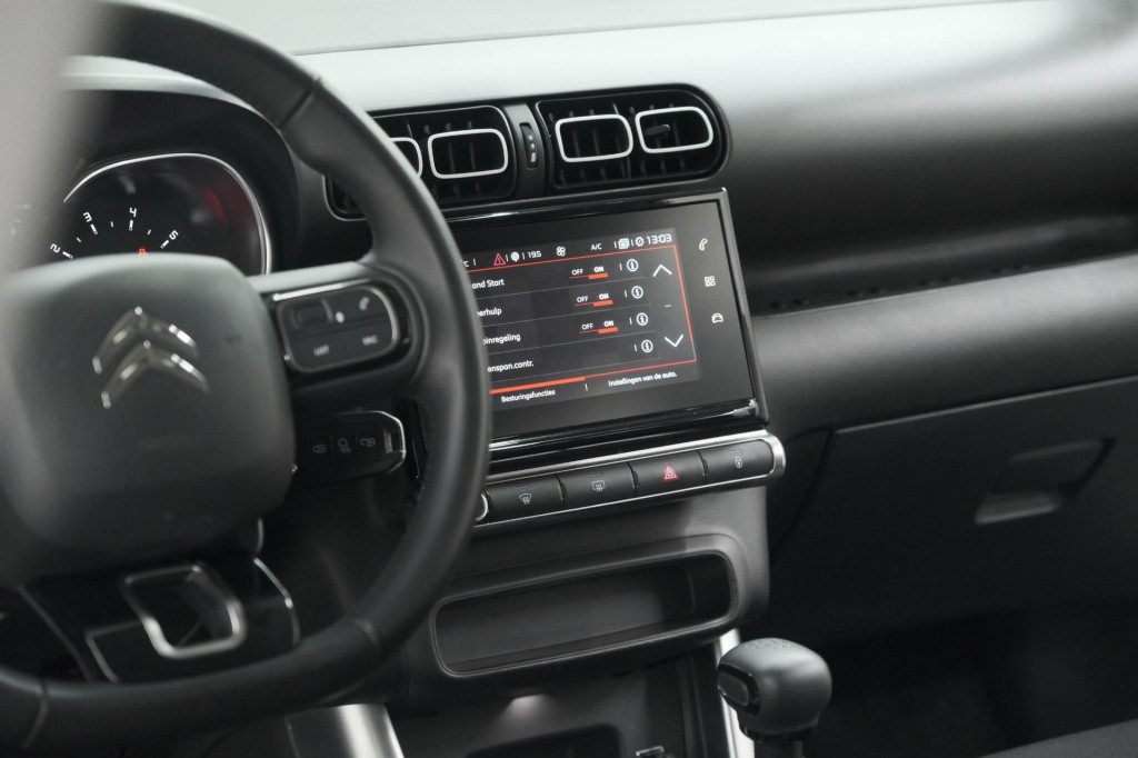 Citroen C3 Aircross puretech 110 shine | navigatie | parkeersensoren | clim