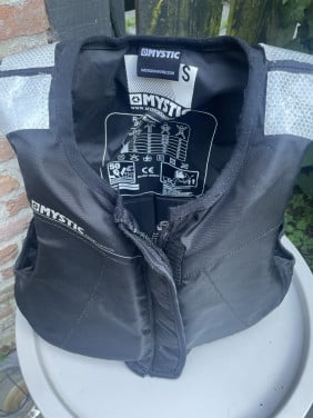 Floatvest Mystic maat S