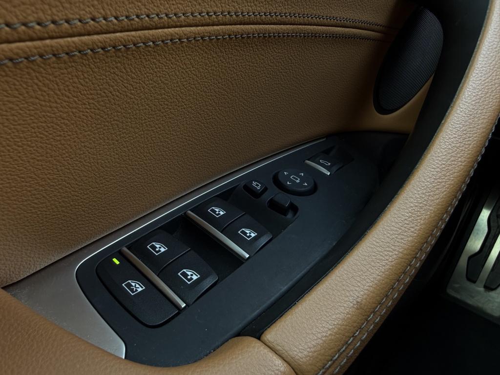 BMW X3 xdrive20i launch - carbon swartz - vernasca leder - <3 -