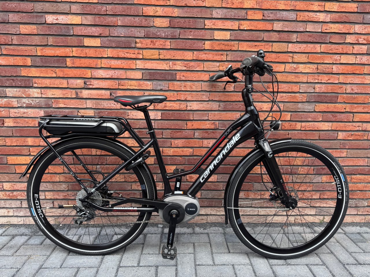 Prachtige Cannondale Mavaro Bosch Middenmotor