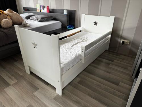 Kinderbed, Peuterbed met lade 160 x 70cm