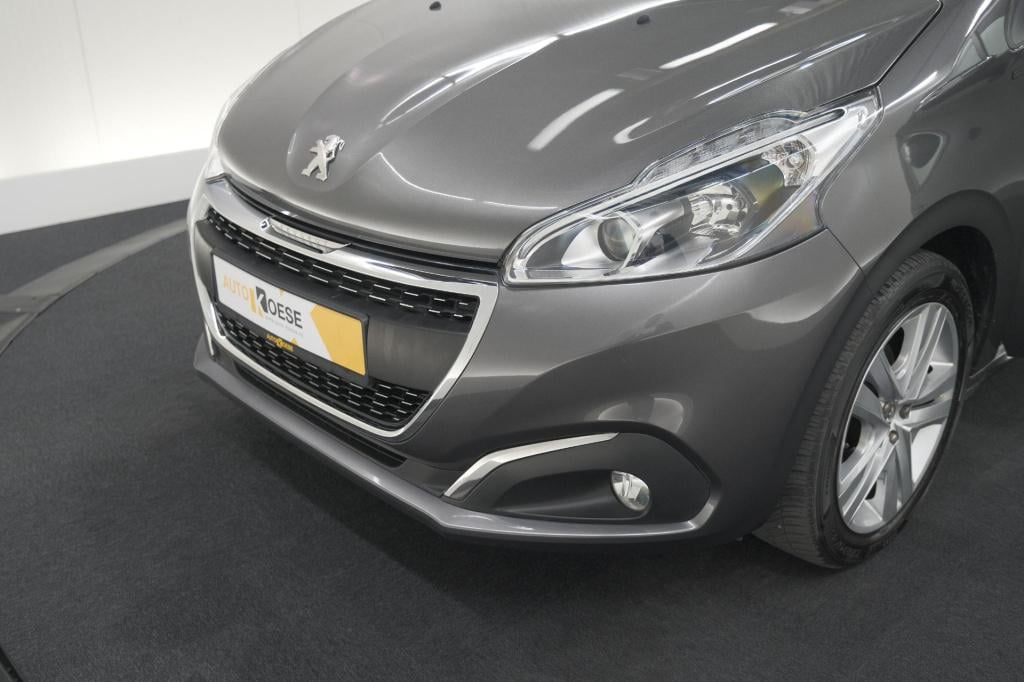 Peugeot 208 puretech 82 signature | parkeersensoren | apple carplay | navig